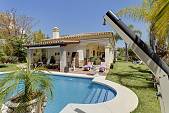 Detached villa in Nueva Andalucia  with mature gardens, heated salt water pool