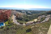 Attractive 2 bedroom apartment in the small gated community in the hills of Calahonda and enjoying fantastic views to the coastline, Mijas Costa