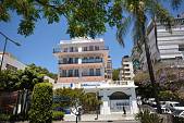 Fantastic south facing apartment located in one of the best areas of Marbella in a very representative building